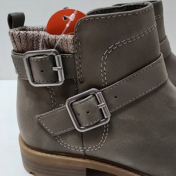 New Wonder Nation Sweater Knit Boot - Gray - Size 2 - Picture 2 of 8